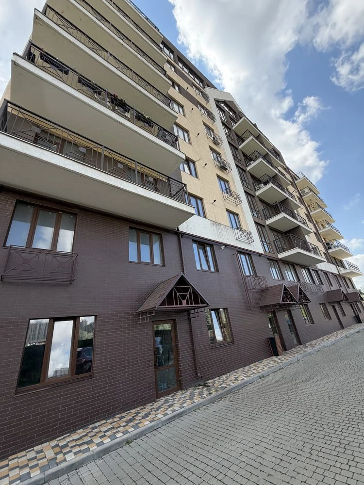 Продам простору 2-кімнатну квартиру в ЖК «Лескай»  Одеса 77