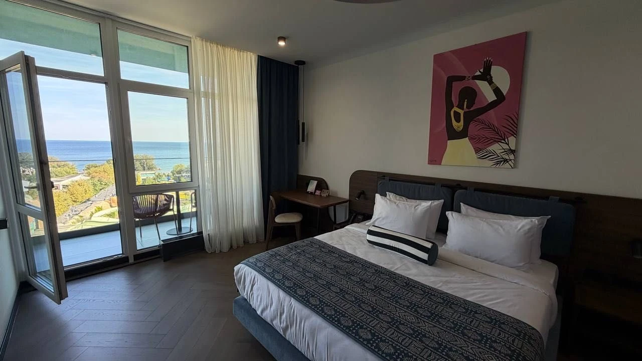 Продаж апартамента в SPATIUM HOTEL (Archotel) з прямим видом