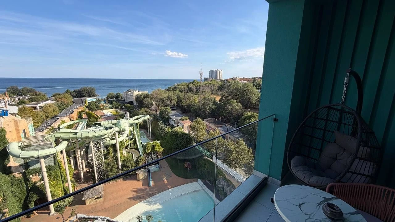Продаж апартамента в SPATIUM HOTEL (Archotel) з прямим видом