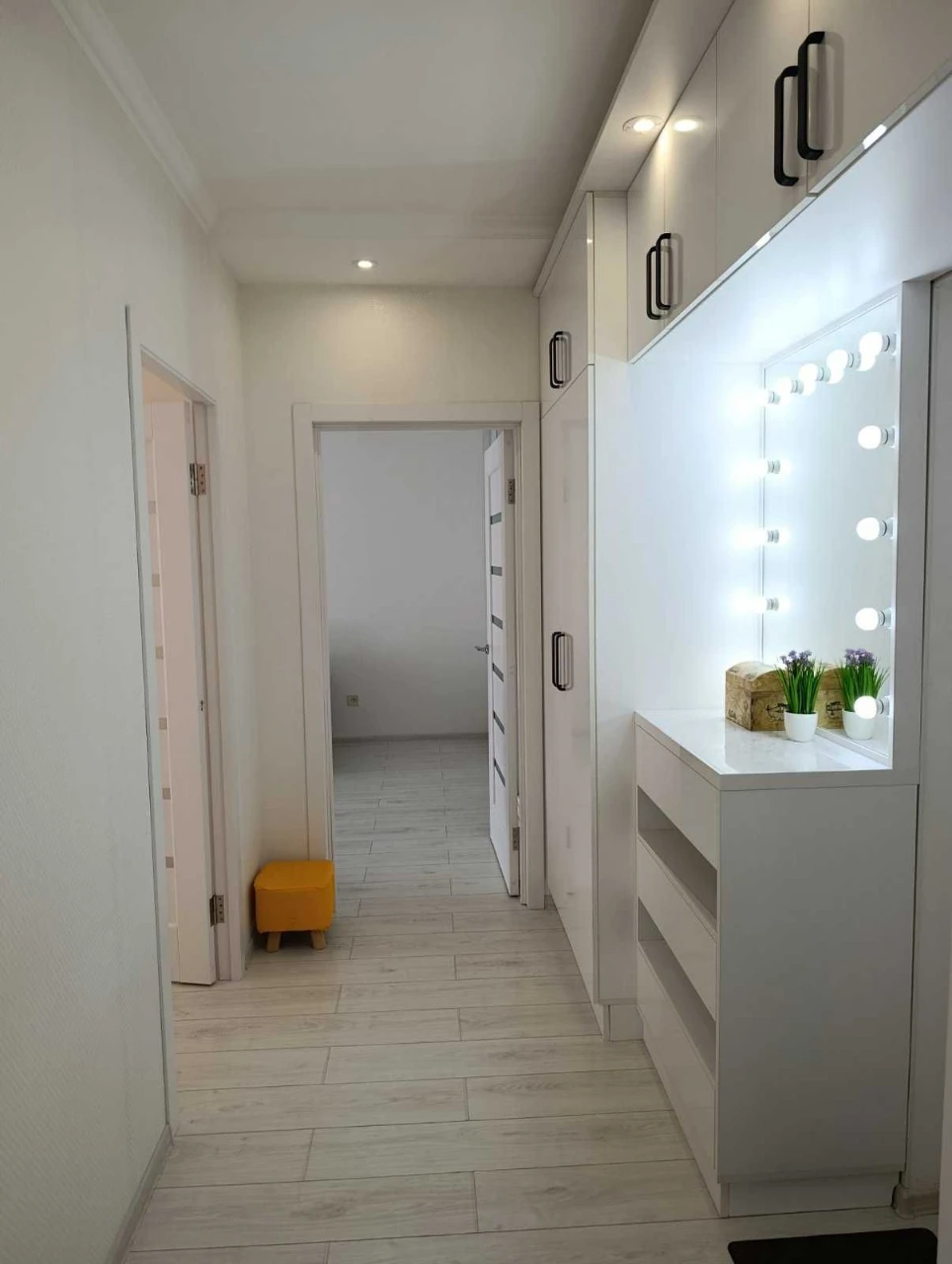 Продам 2 ком. квартиру Королева/ р-к Южный