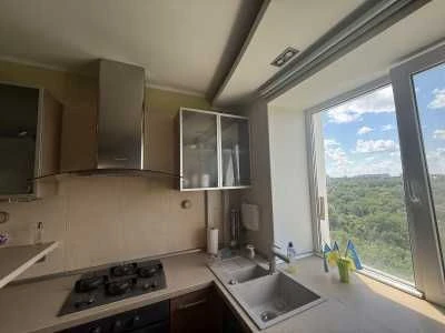 Продам 1 кімн.квартира Дюківська /Стикон