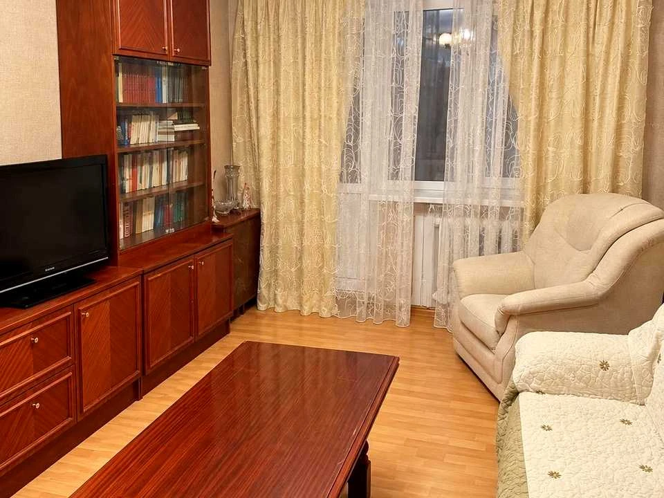 Квартира. Одеса, Небесної Сотні просп.