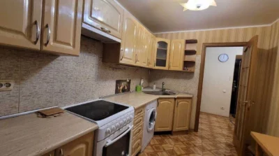 ПРОДАМ 1-кімнатну квартиру на Фонтані, поруч парк та МОРЕ