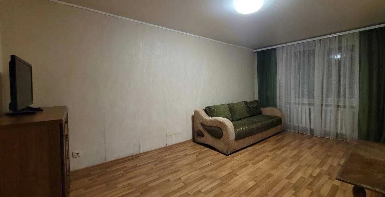 ПРОДАМ 1-кімнатну квартиру на Фонтані, поруч парк та МОРЕ