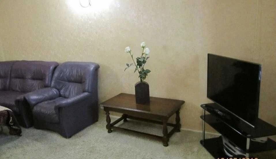 Продам 1-кімнатну квартиру 38 м², Центр, Європейська / Дериб