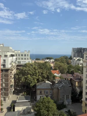 Продам 1-ком квартиру с видом на море
