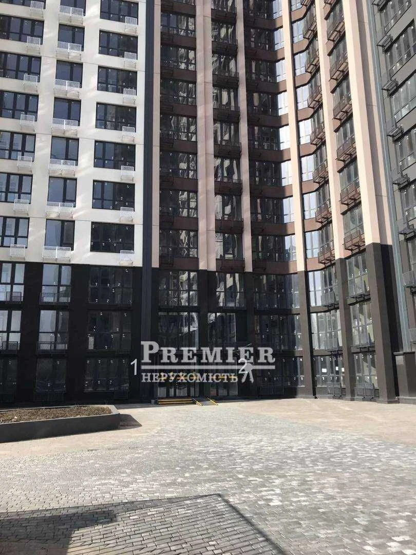 Простора 3-кімнатна 135 м² 6-та станція Розстрочка без переп