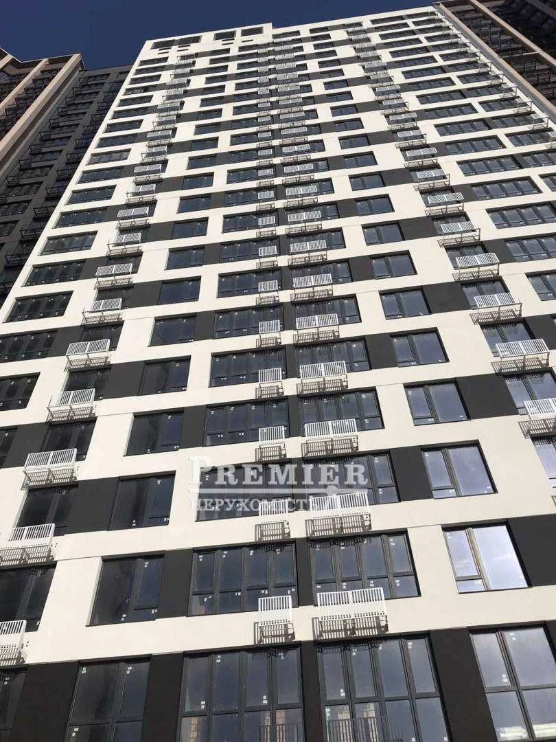 Простора 3-кімнатна 135 м² 6-та станція Розстрочка без переп