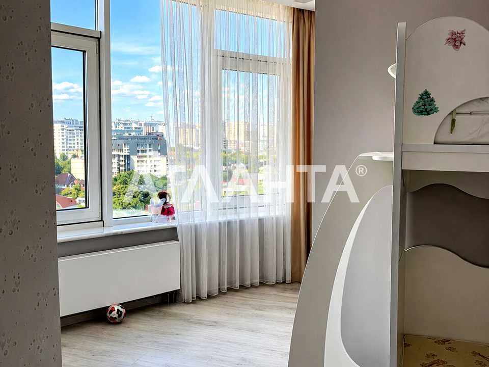 Квартира. Одесса, Литературная ул.
