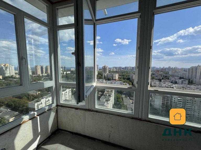 ‼️Продам‼️ 1 к квартира 48,6 м без ремонта вид на город МОРЕ