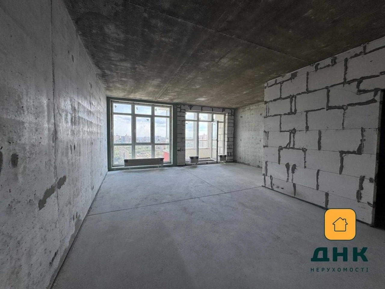 ‼️Продам‼️ 1 к квартира 48,6 м без ремонта вид на город МОРЕ