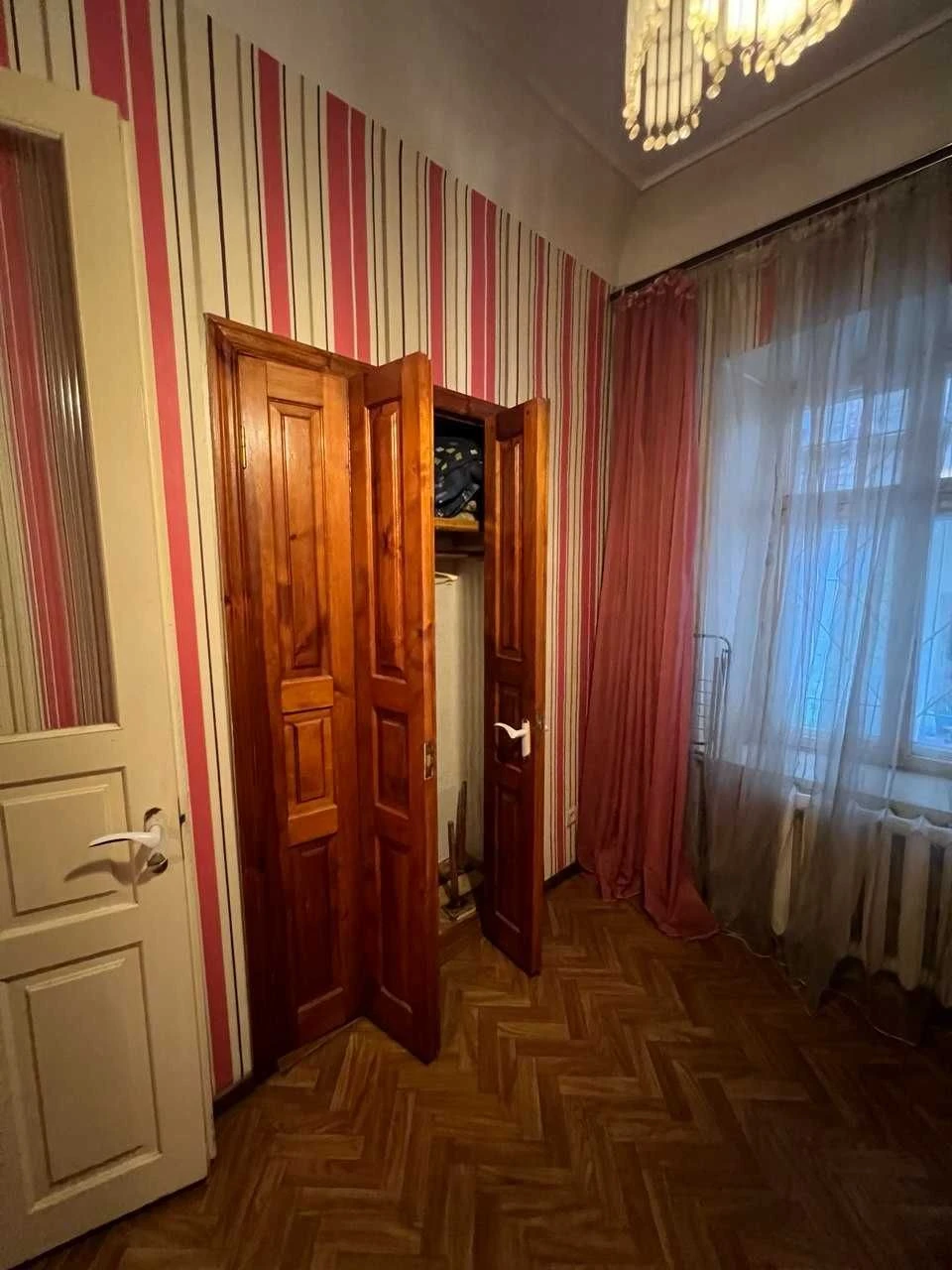 Продам 1-кімнатну квартиру 31 м² у центрі Одеси (вул.Дігтярн