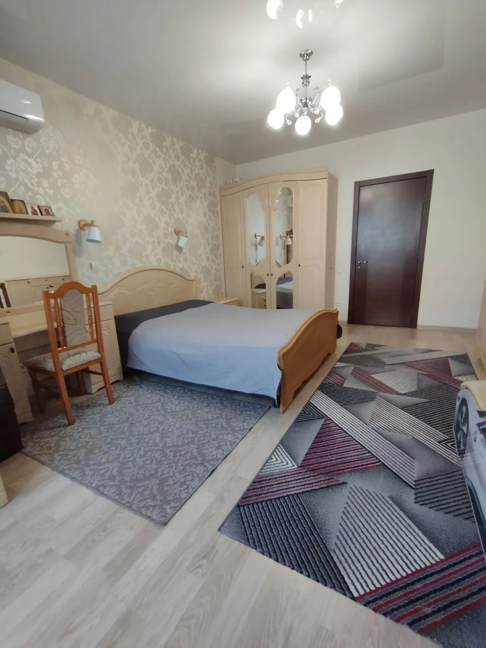 ЖК «Острова» 2-комнатная 75,5 м² с ремонтом кухня 17,5 м² ав