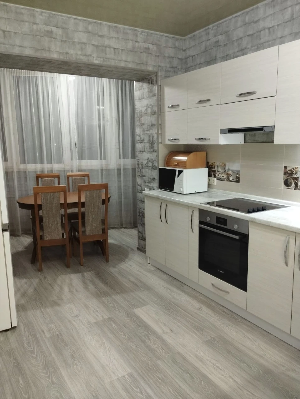ЖК «Острова» 2-комнатная 75,5 м² с ремонтом кухня 17,5 м² ав