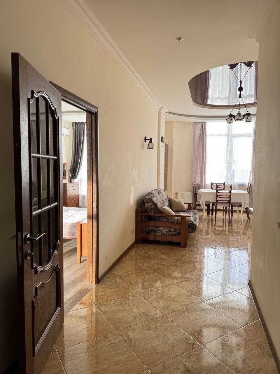 Продам 1-комн. квартиру 58 м2 на Французском бульваре / СК С