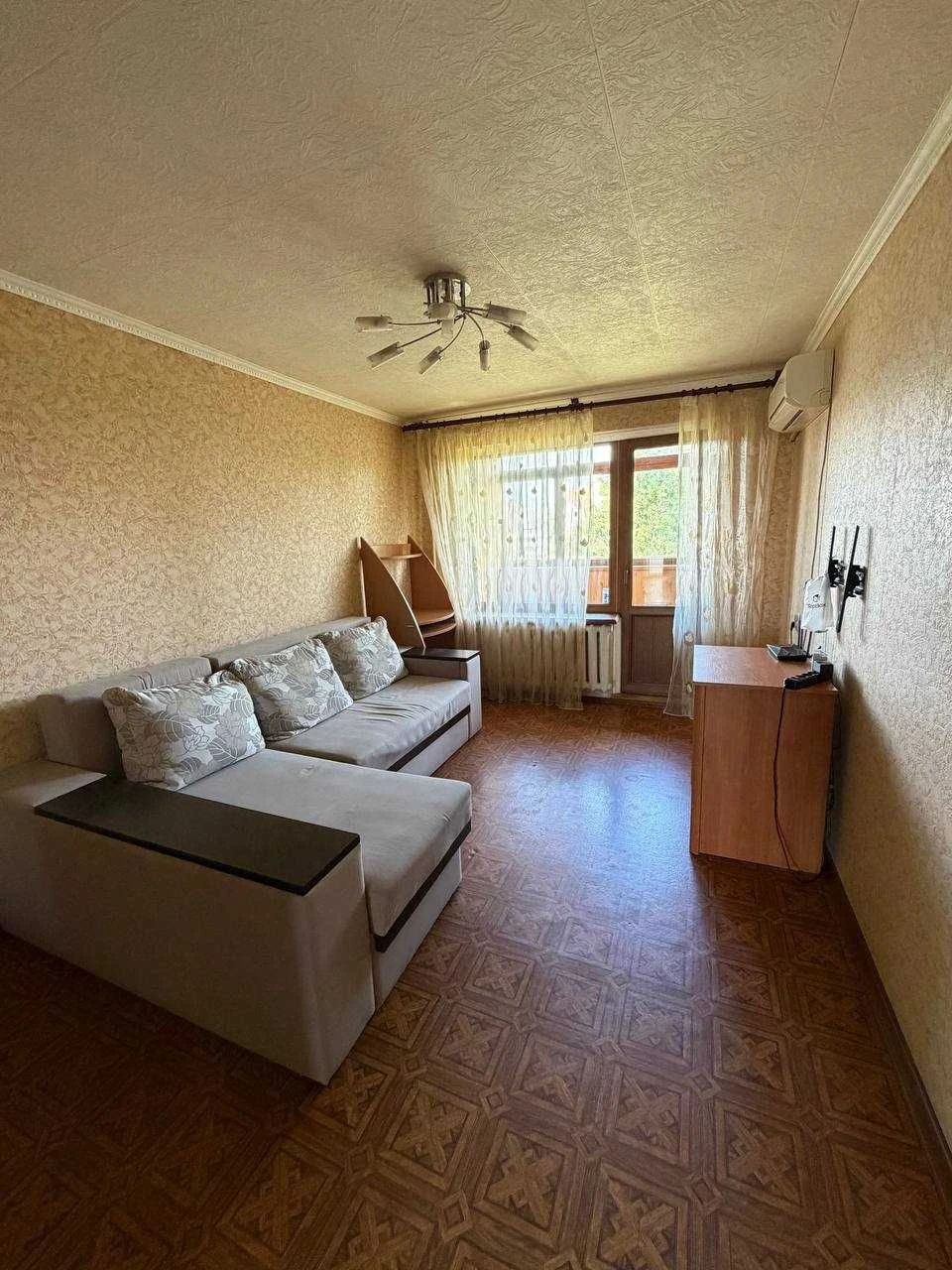 Трехкомнатная квартира в центре Таирова