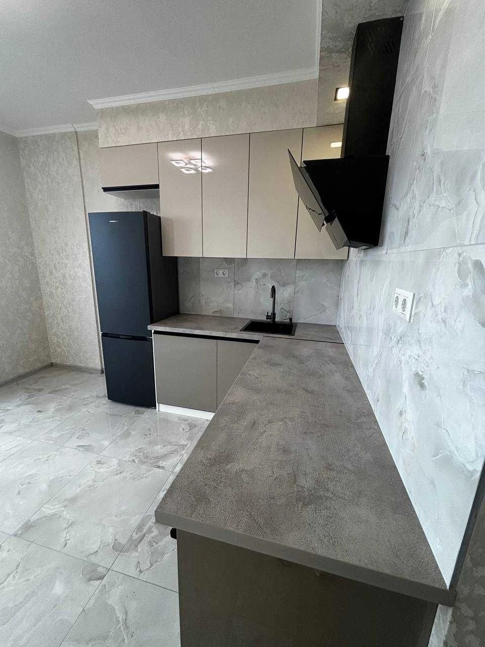 Продам 1-к квартиру по ул. Сахарова