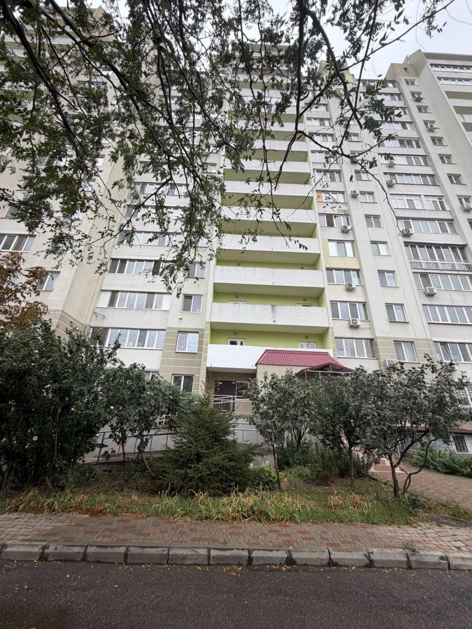 Госпрограммы. 1 ком квартира, 42 кв. м 10 мин. до центра гор