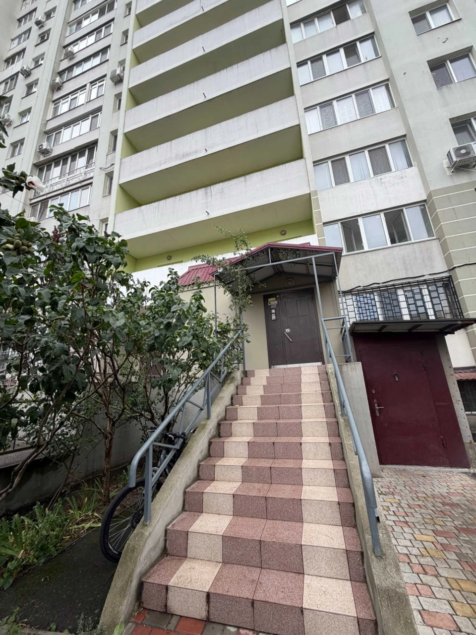 Госпрограммы. 1 ком квартира, 42 кв. м 10 мин. до центра гор