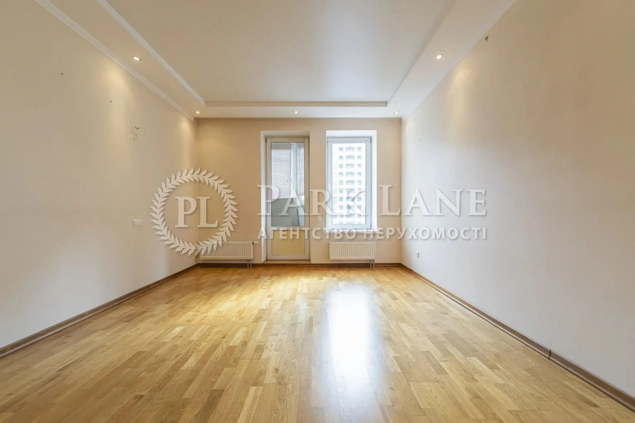 Apartment for sale on Zdanovska Yuliya (Lomonosova) St. 60a in Kyiv