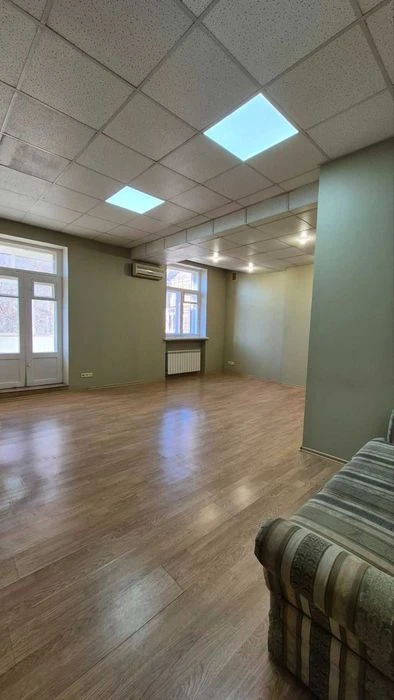 *ПРОДАЖА, 2-комн. квартира в Александровском районе, самый