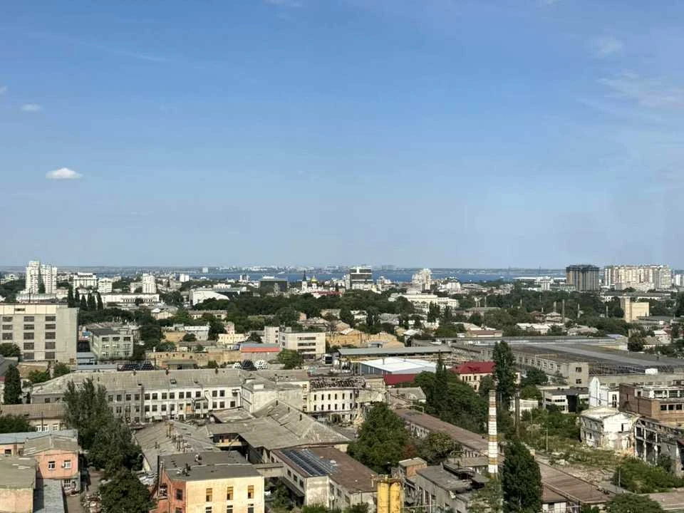 Квартира. Одеса, Басейна вул.