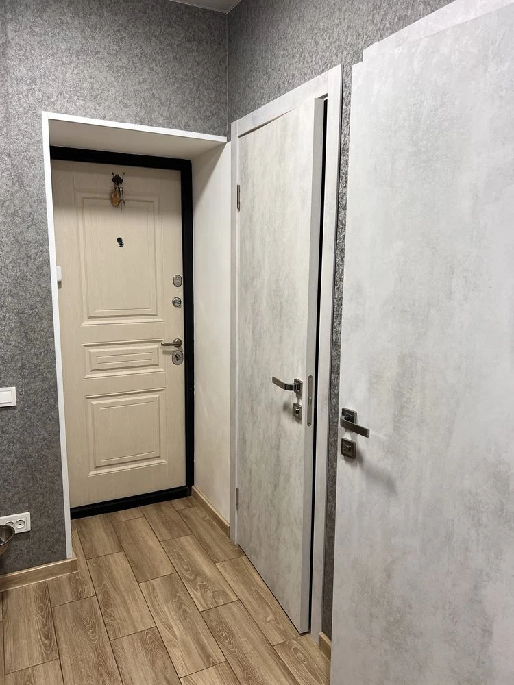 Частина домоволодіння (квартира на землі)в межах міста