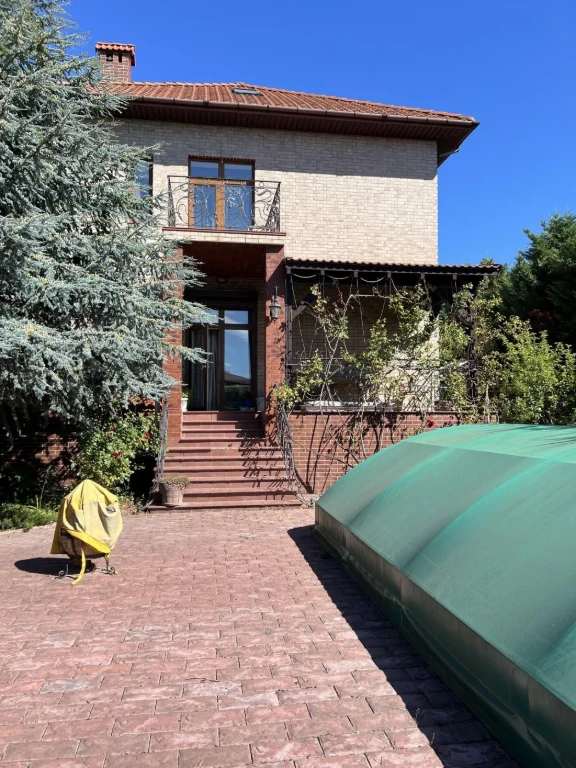 Совиньон дом из ракушечника, 10 сот, 390м²