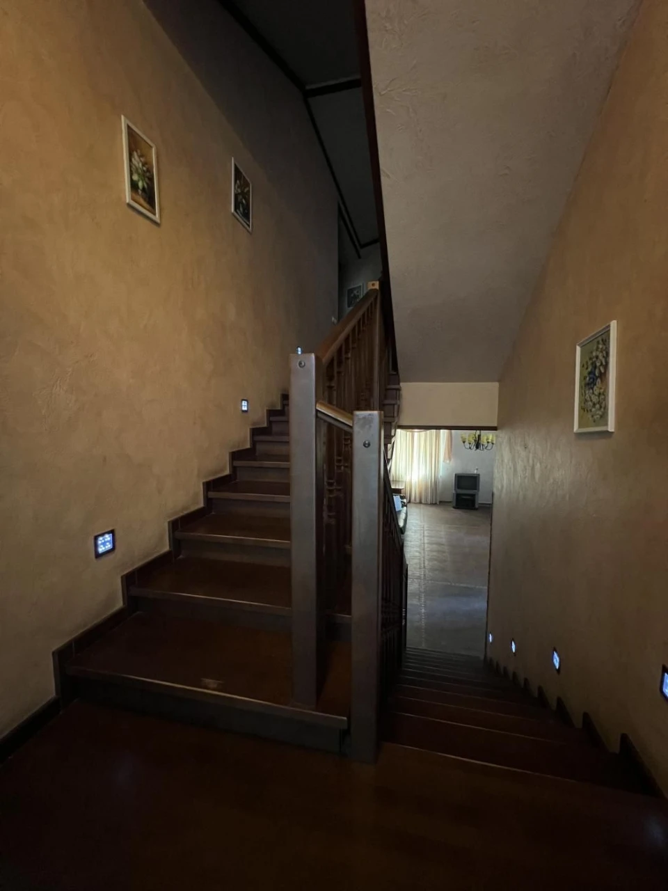Совиньон дом из ракушечника, 10 сот, 390м²