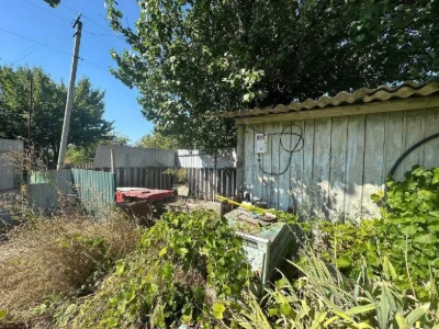 Продам дачу, 10 хвилин від метро Індустріальна, участок 10 с