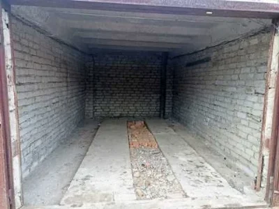 Продам цегляний гараж