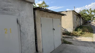 Продам капітальний камʼяний гараж в Одесі у гаражному коопер