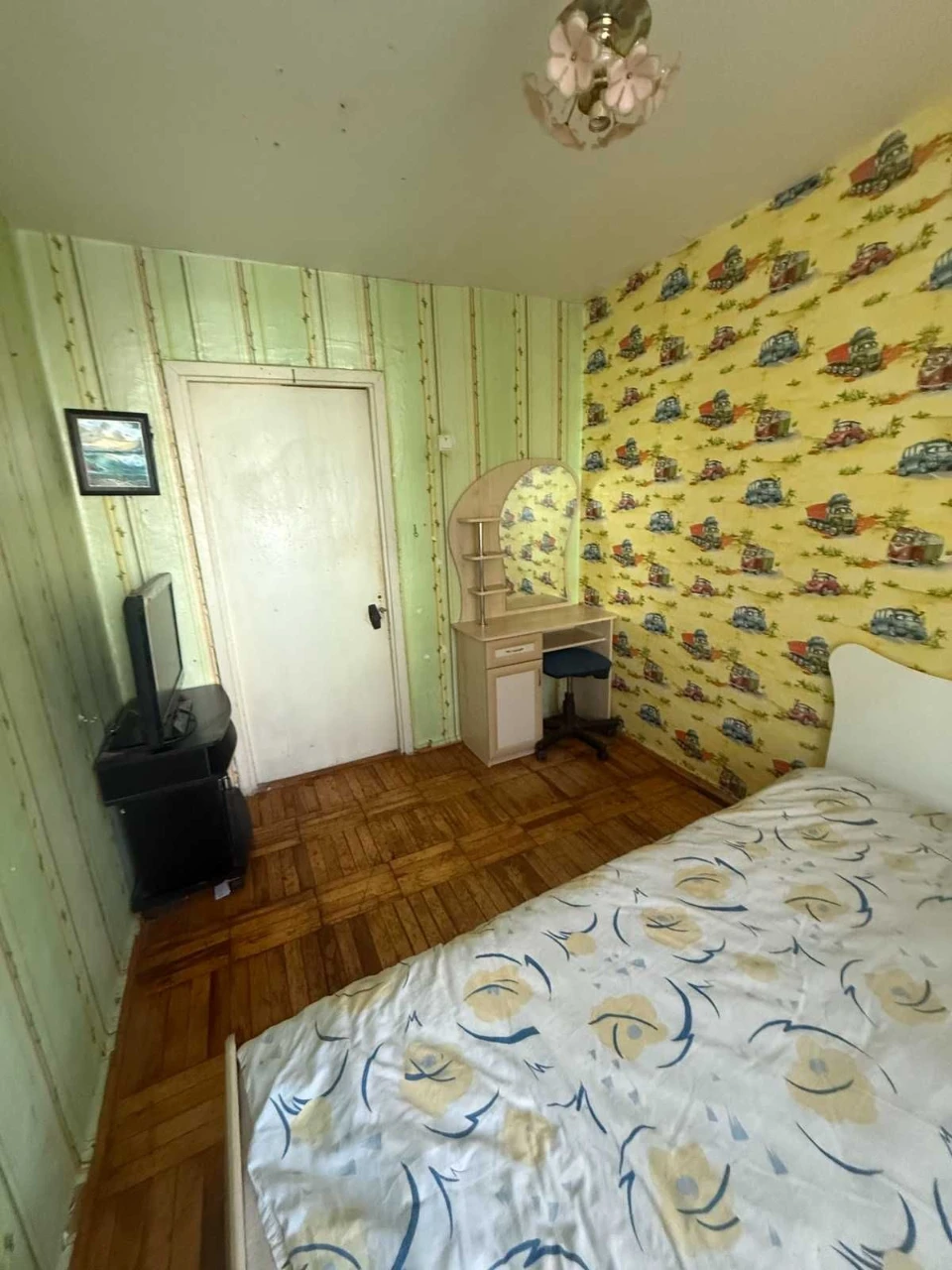 Продаж 4-ї квартири в Хортицькому р-н, вул.Сорочинська (213-