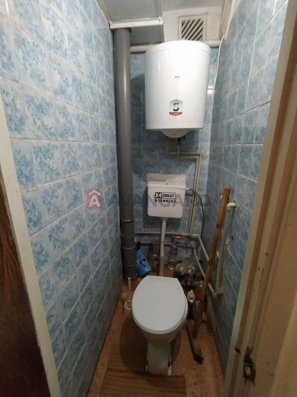 Продається 1ком. квартира вул. Шкільна (малий ринок)