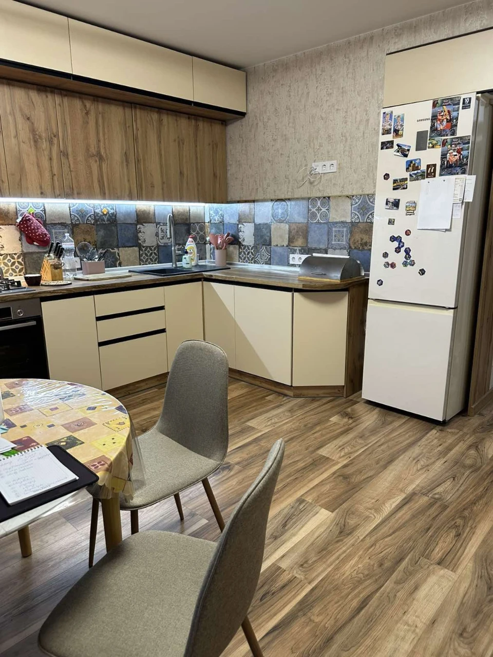 Продам квартиру на Бородинском