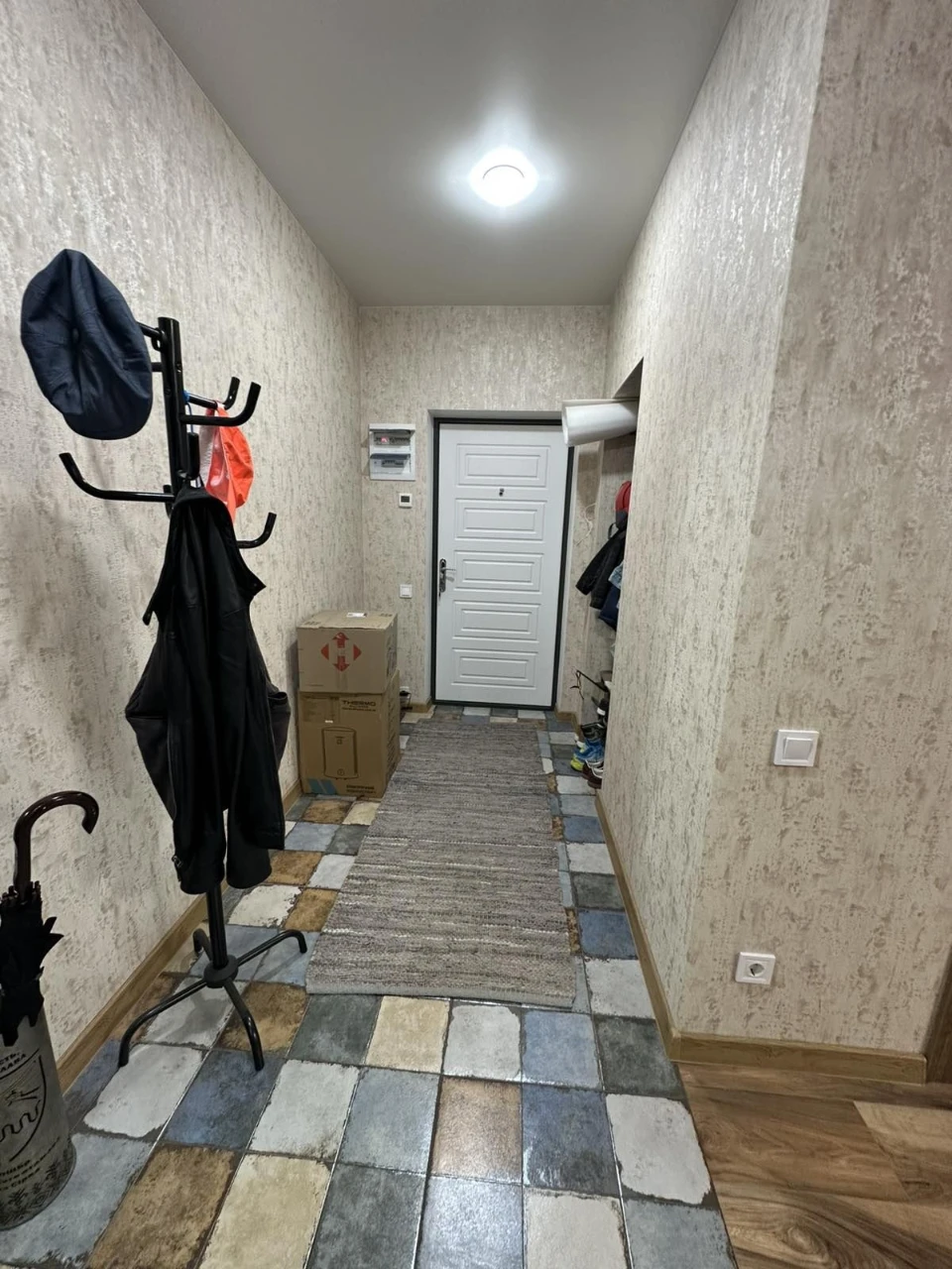 Продам квартиру на Бородинском