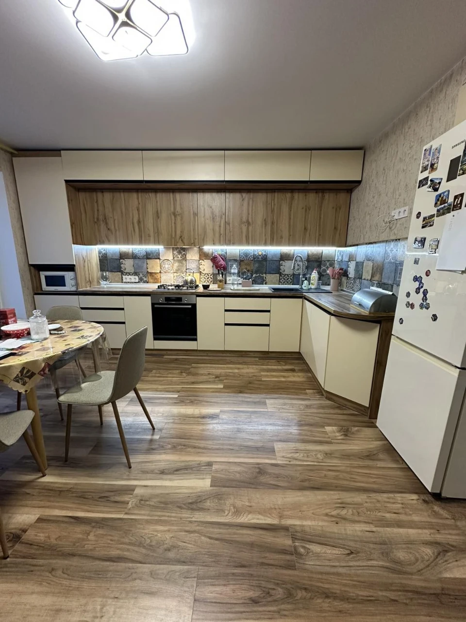 Продам квартиру на Бородинском