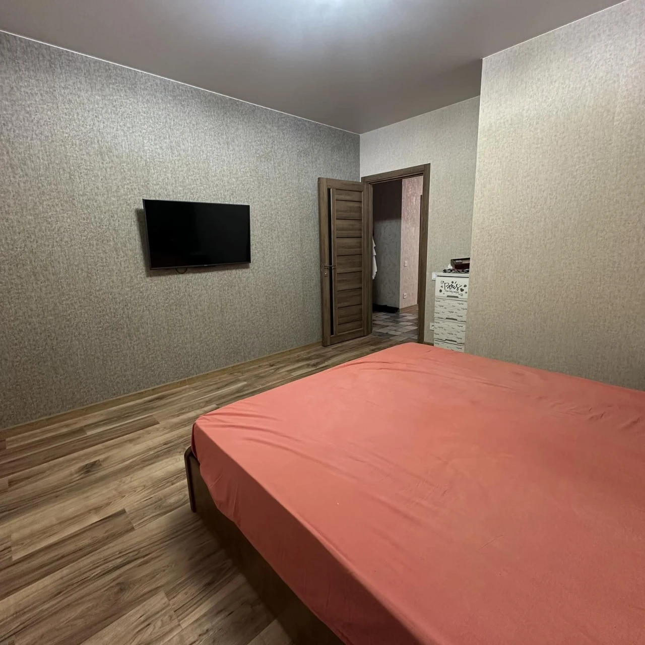 Продам квартиру на Бородинском