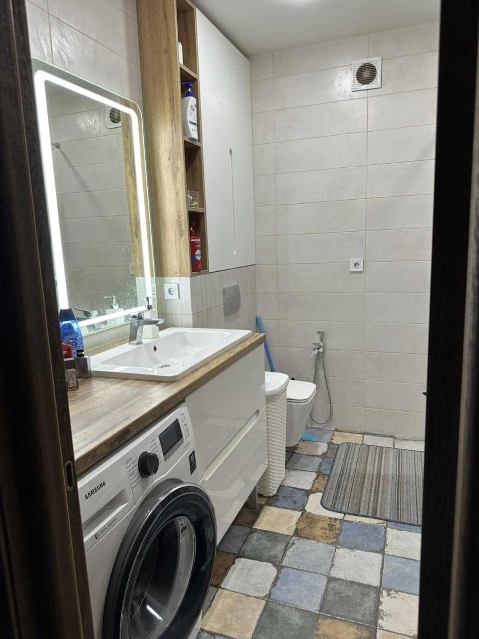 Продам квартиру на Бородинском
