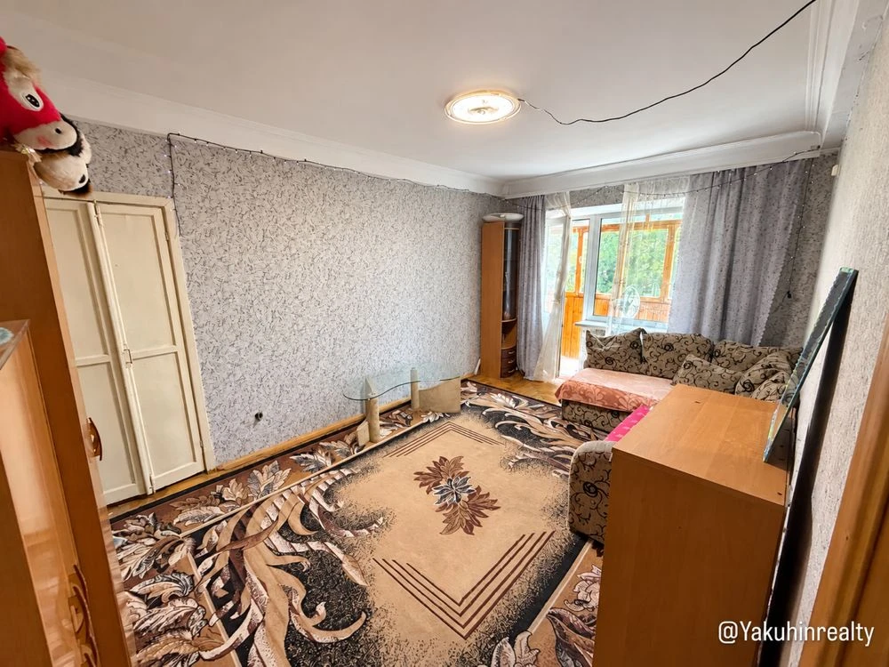 Продам 1-кімнатну квартиру, м. Запоріжжя, вул. Незалежної Ук