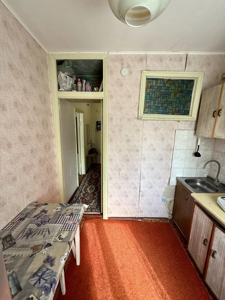 Продаж 1-кім.кв. вул. Дніпровське Шосе 2/5
