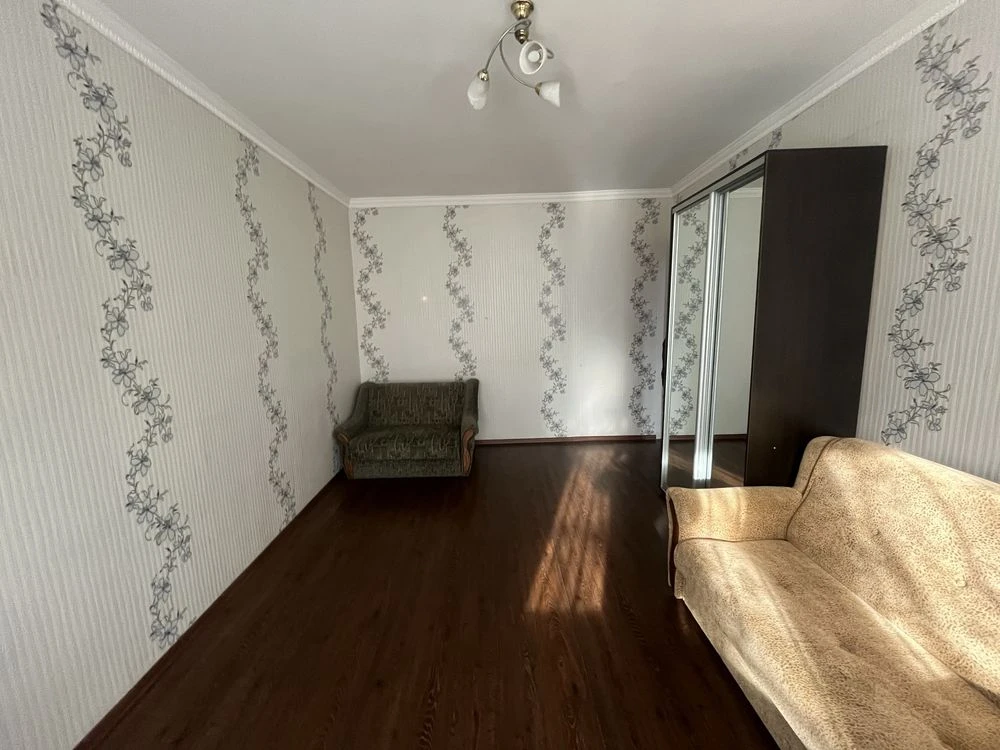 Продам 1 кімнатну квартиру