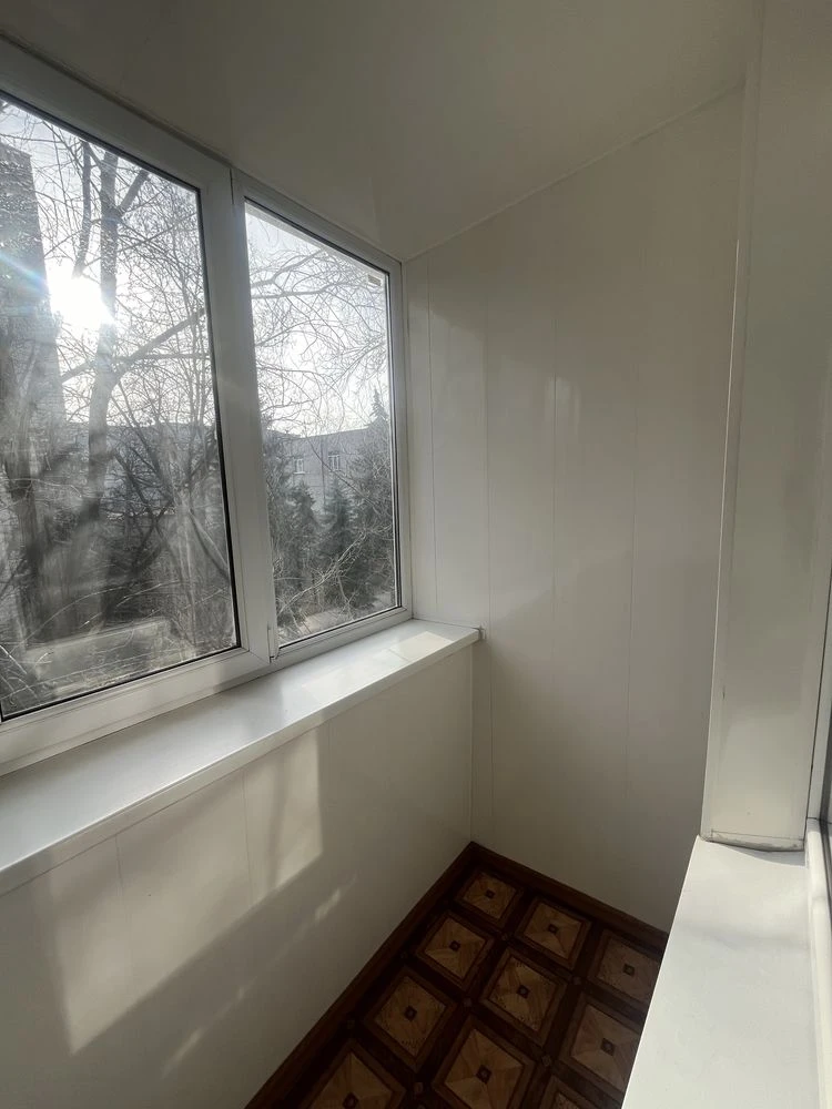 Продам 1 кімнатну квартиру