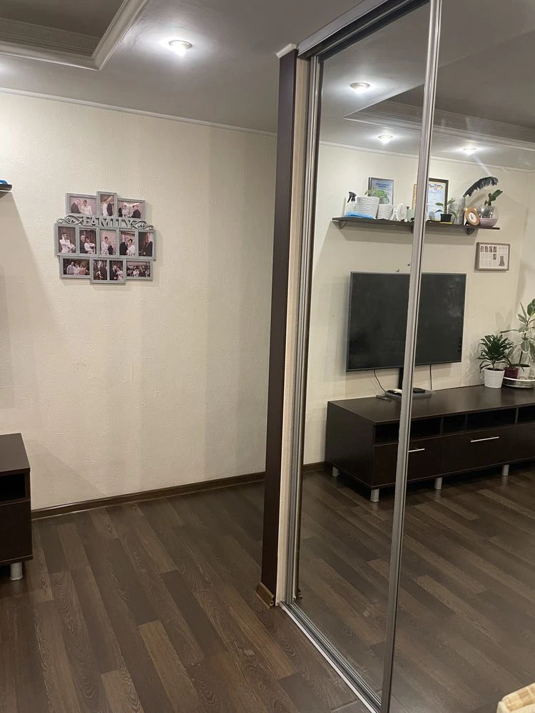 Від власника! Продаж 2-х кімнатної квартири, Перемоги 30000$