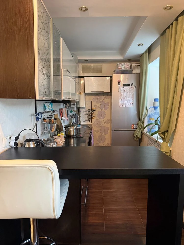 Від власника! Продаж 2-х кімнатної квартири, Перемоги 30000$