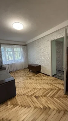 Продам 2-кімн. квартиру вул. Українська (пл. Вернадського)