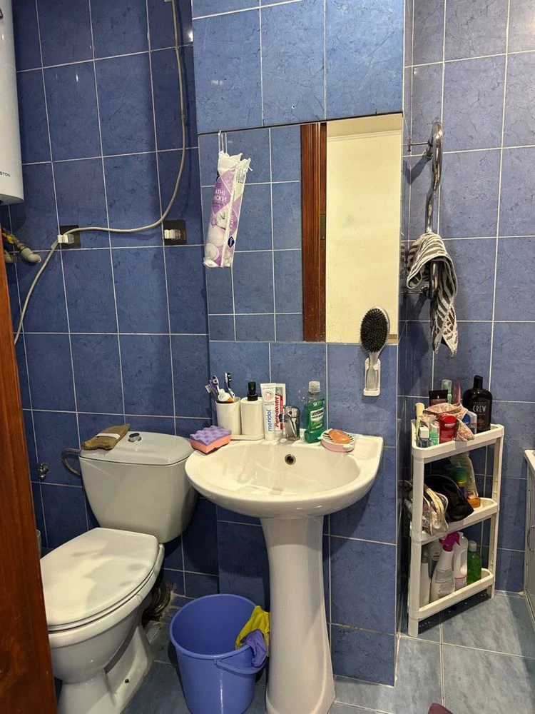Продам 4х кімнатну квартиру Задніпровська 22