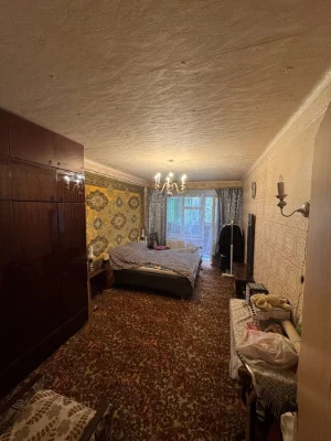 Продам 3-у квартиру вул. Сорочинська 12
