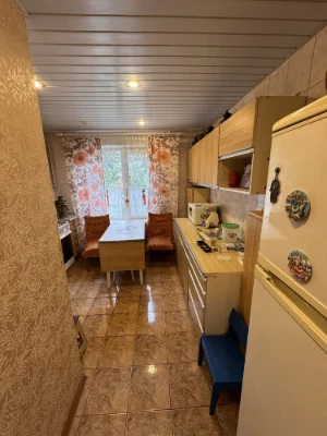 Продам 3-у квартиру вул. Сорочинська 12