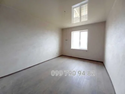 Modern townhouse 145 m² in Sauvignon—quiet, security, ready